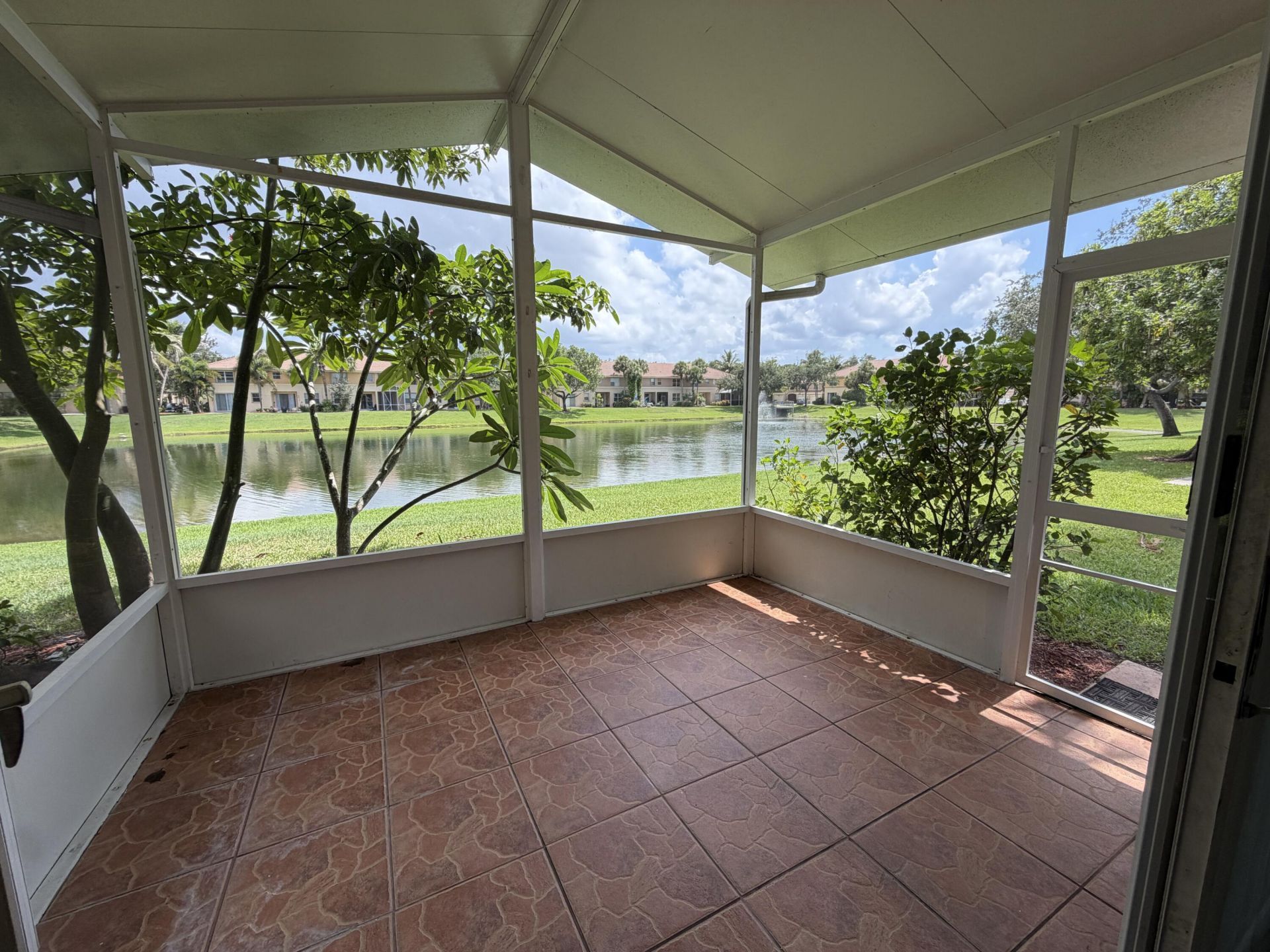 274 River Bluff Lane, Royal Palm Beach, FL 33411 Photo