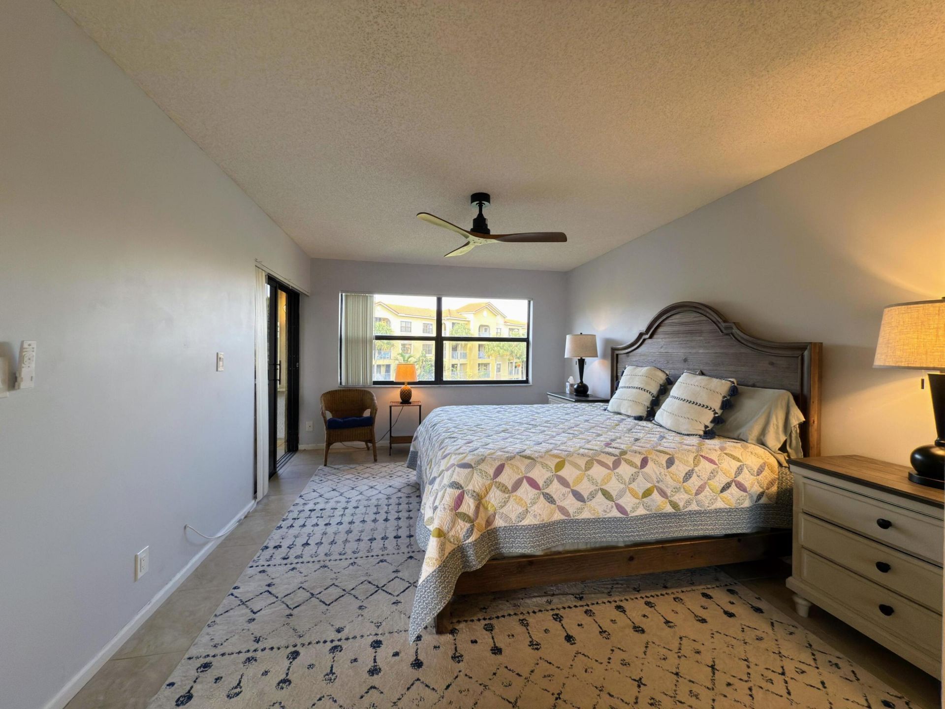 700 Uno Lago Drive, Unit 305, Juno Beach, FL 33408 Photo