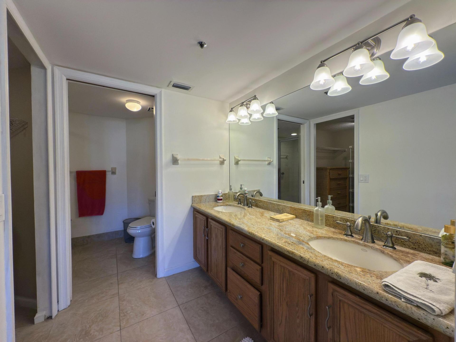 700 Uno Lago Drive, Unit 305, Juno Beach, FL 33408 Photo