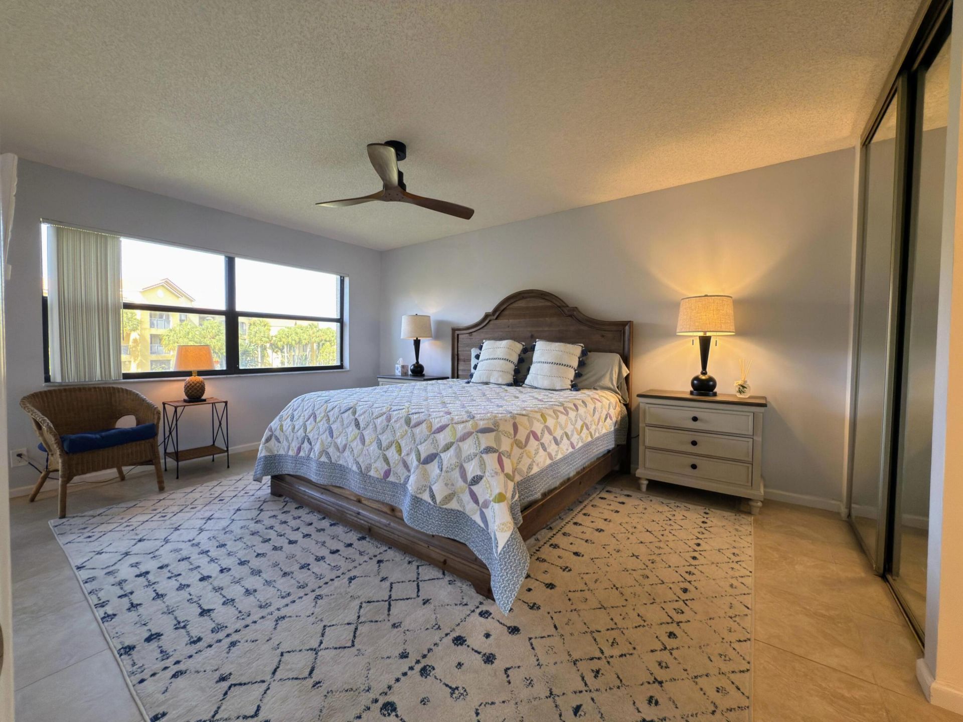 700 Uno Lago Drive, Unit 305, Juno Beach, FL 33408 Photo