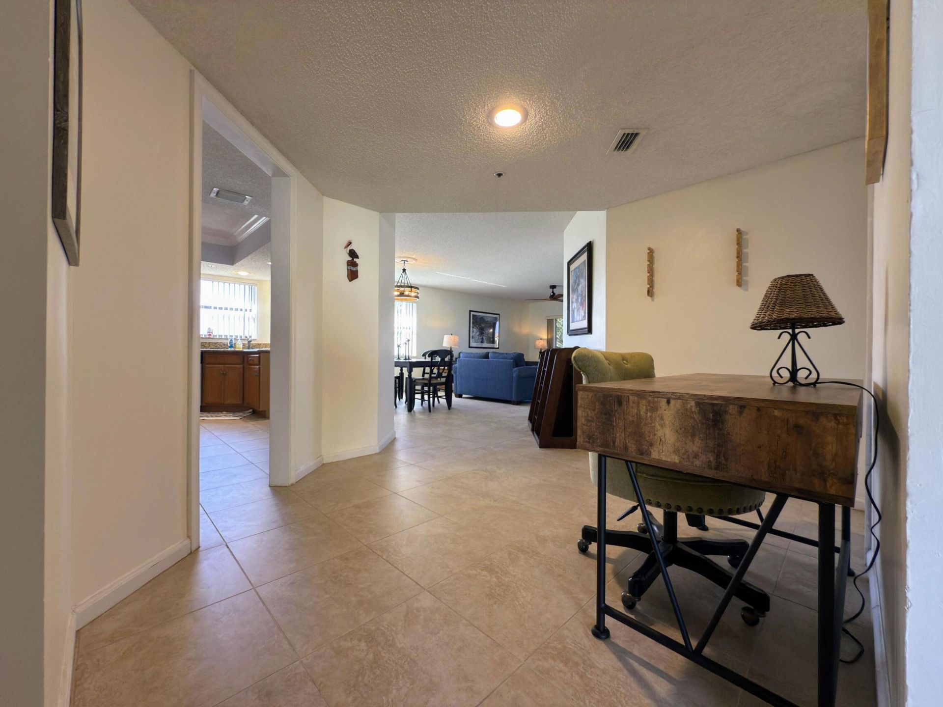 700 Uno Lago Drive, Unit 305, Juno Beach, FL 33408 Photo