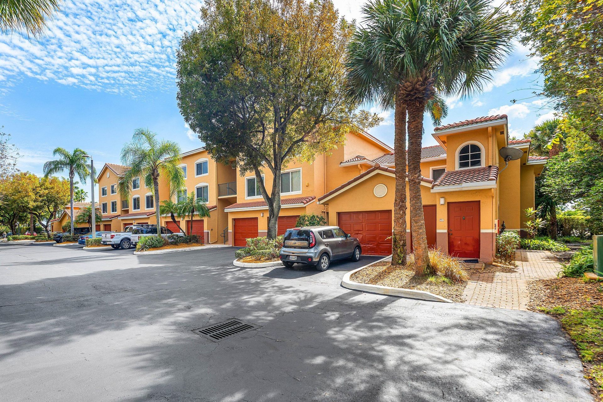 900 Scotia Drive, Unit 102, Hypoluxo, FL 33462 Photo