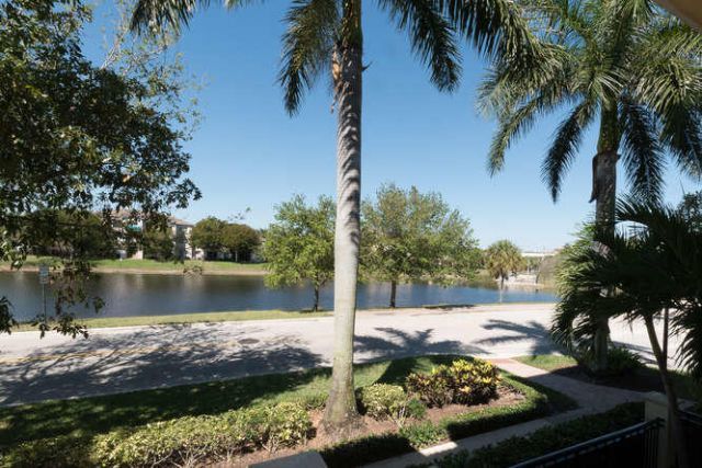 11860 Valencia Gardens Avenue, Palm Beach Gardens, FL 33410 Photo