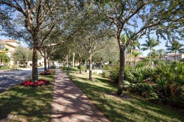 11860 Valencia Gardens Avenue, Palm Beach Gardens, FL 33410 Photo