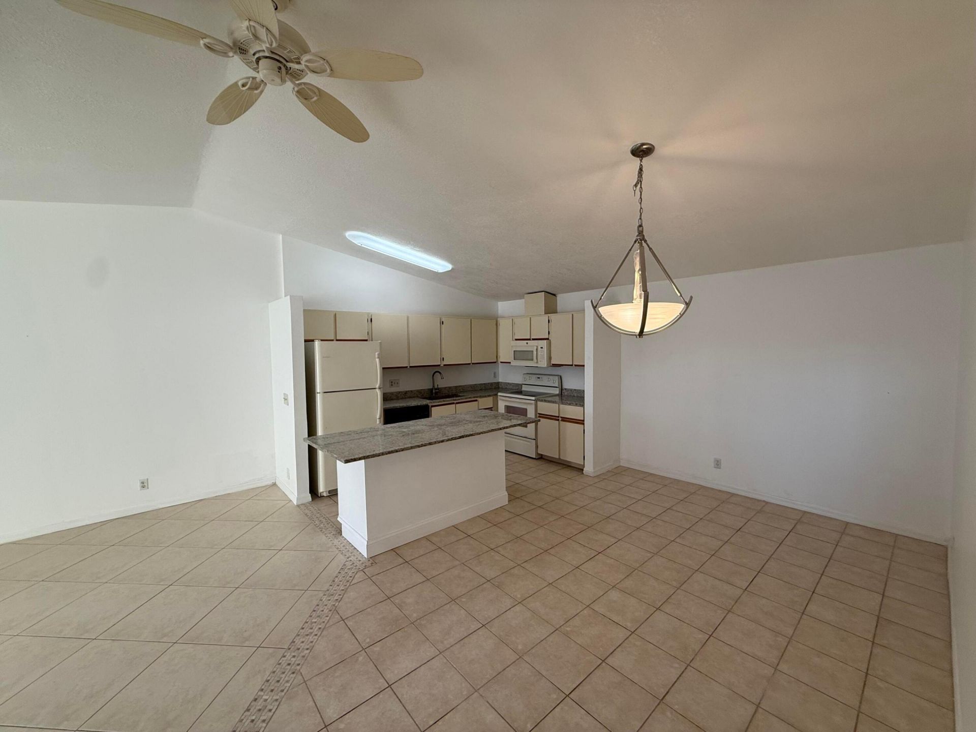 4290 Woodstock Drive, Unit D, West Palm Beach, FL 33409 Main Photo