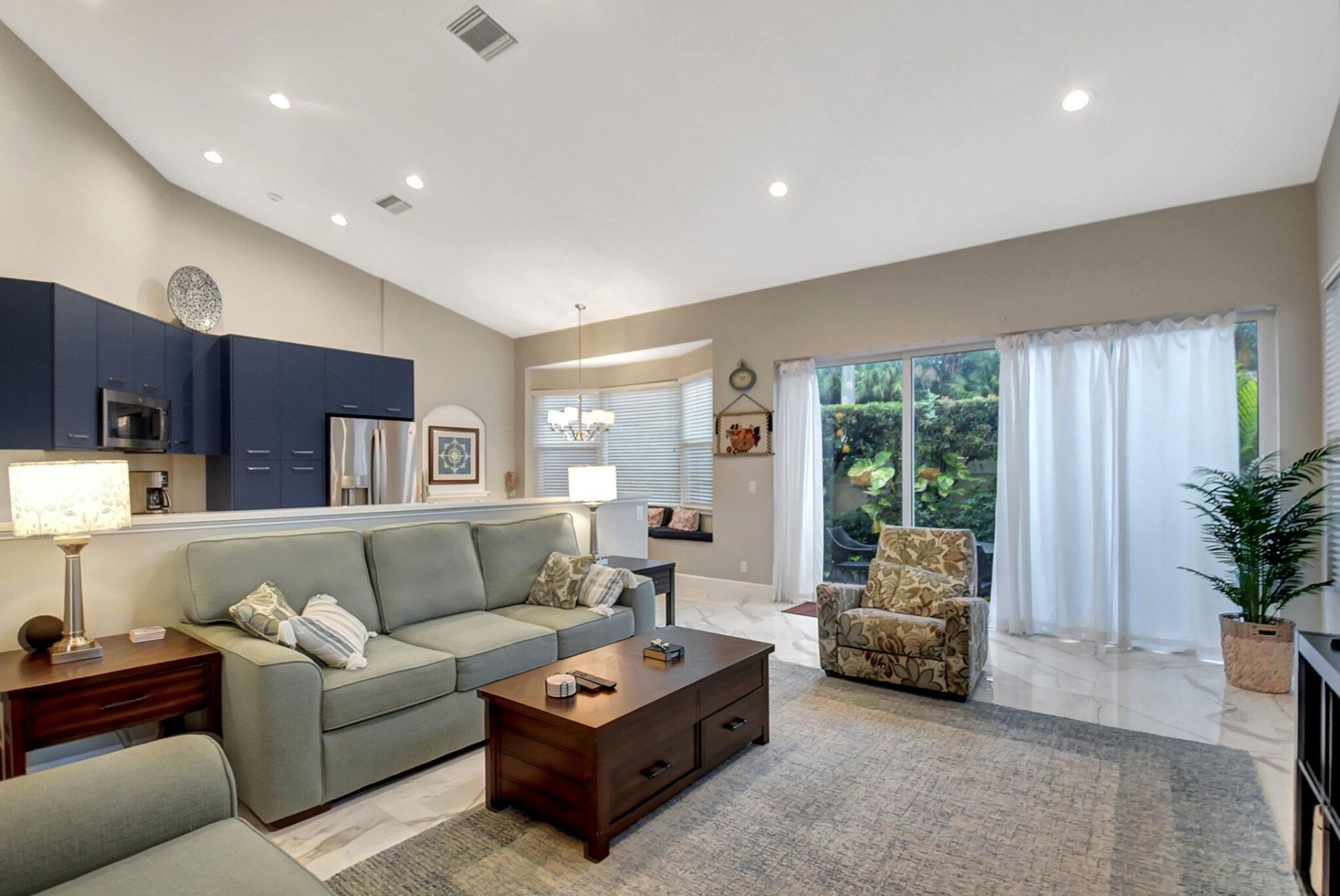 8180 Sandpiper Way, West Palm Beach, FL 33412 Photo