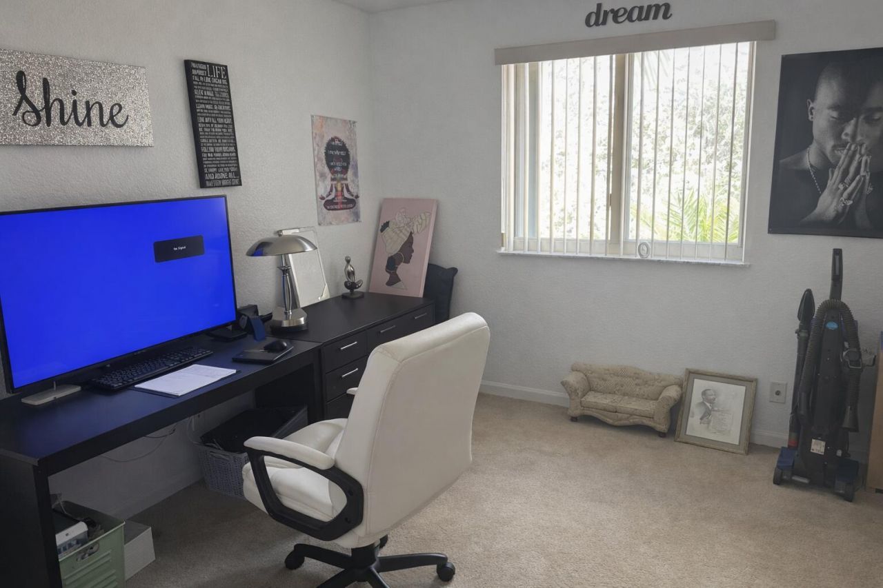 8020 Big Pine Way, Riviera Beach, FL 33407 Photo