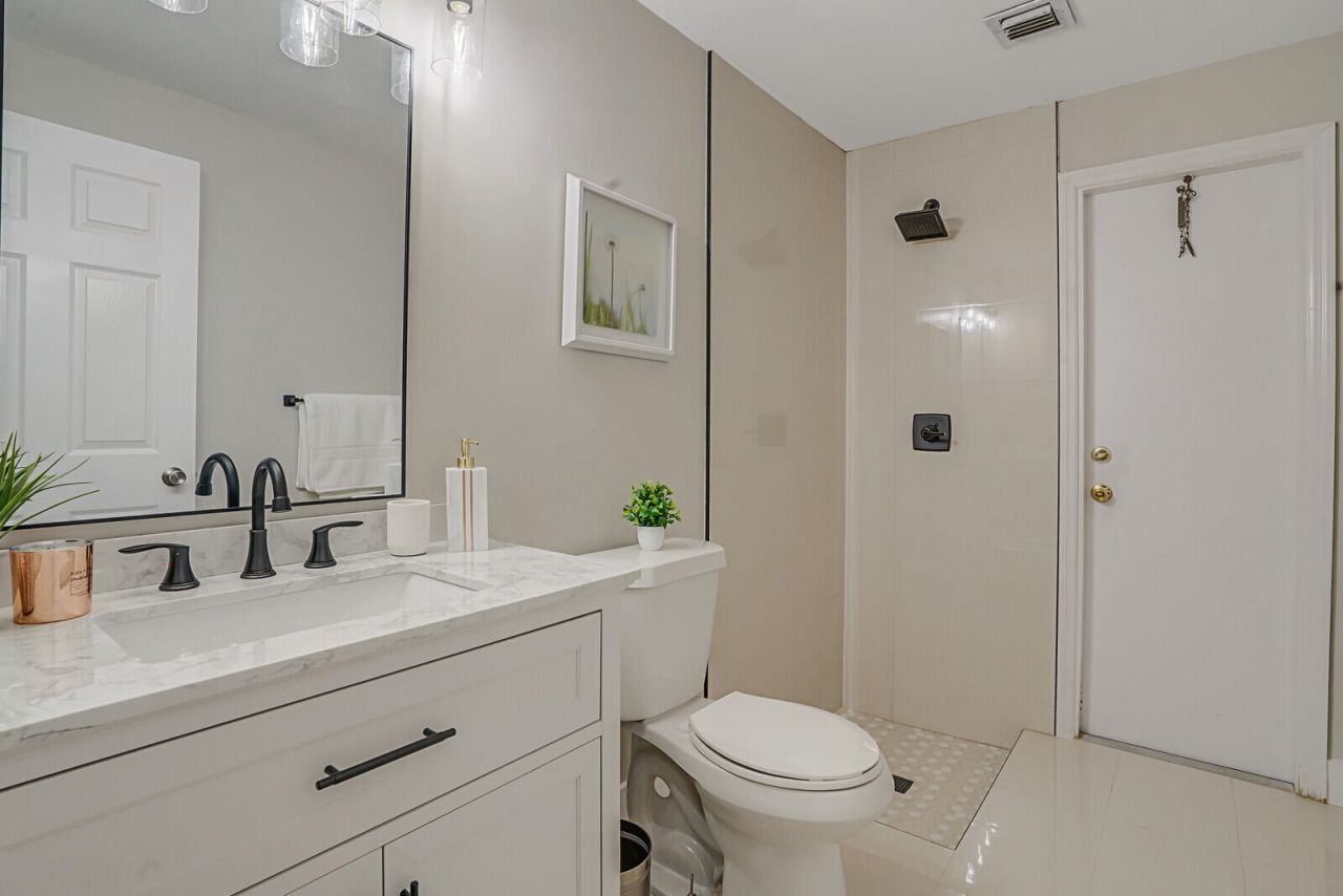 1251 NW Periwinkle Place, Wellington, FL 33414 Photo