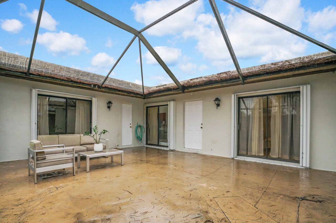 1251 NW Periwinkle Place, Wellington, FL 33414 Photo