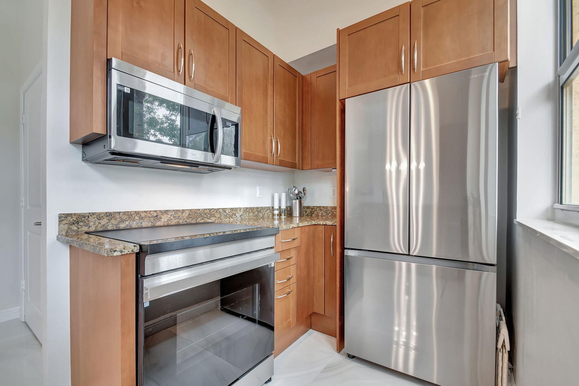 350 N Federal Highway, Unit 103, Boynton Beach, FL 33435 Photo