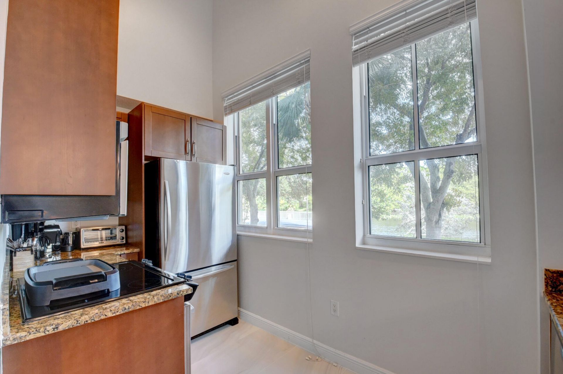 350 N Federal Highway, Unit 103, Boynton Beach, FL 33435 Photo