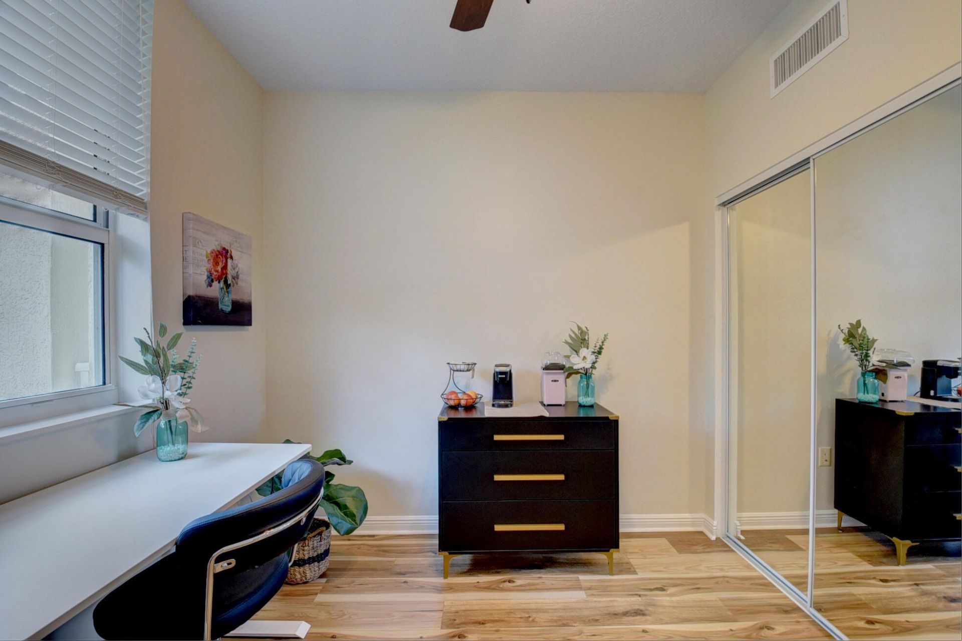 350 N Federal Highway, Unit 103, Boynton Beach, FL 33435 Photo