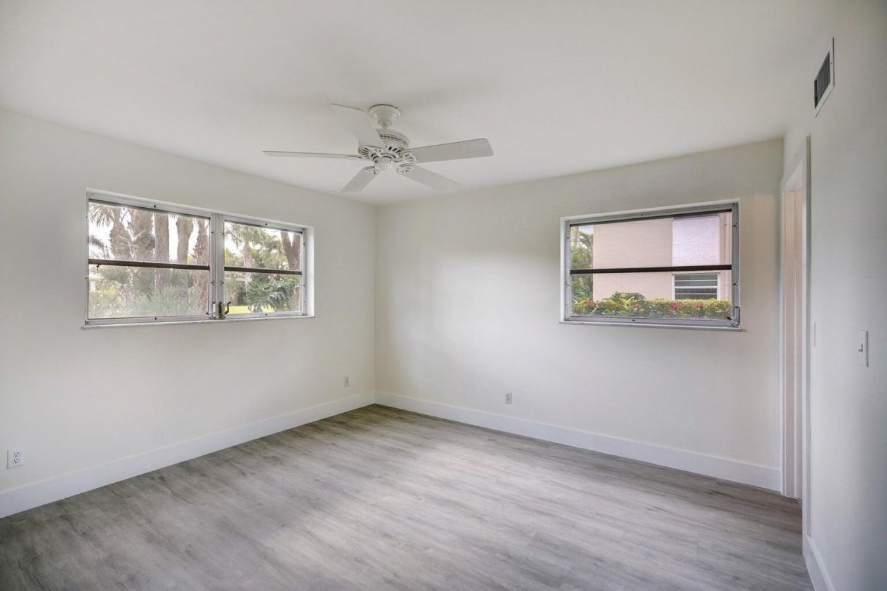 18081 SE Country Club Drive, Unit 265, Tequesta, FL 33469 Photo