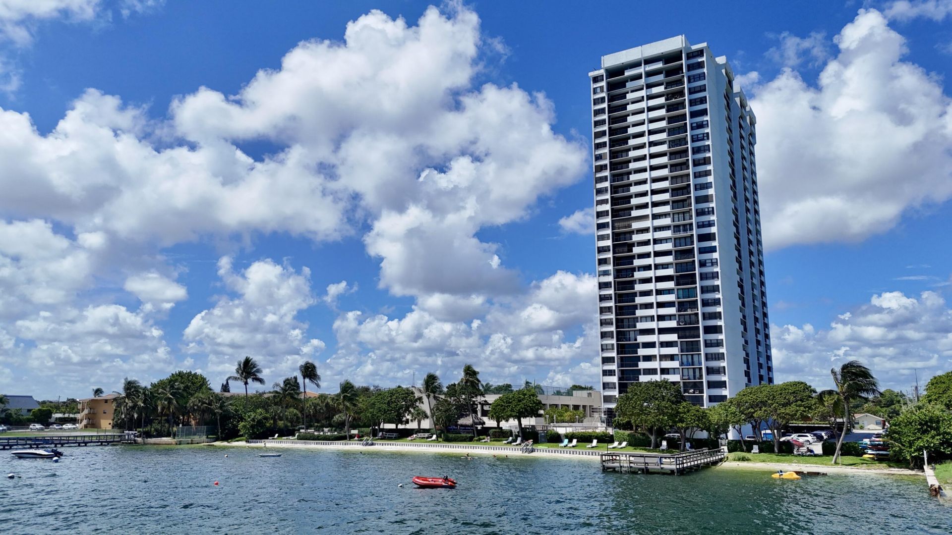 5600 N Flagler Drive, Unit 604, West Palm Beach, FL 33407 Photo