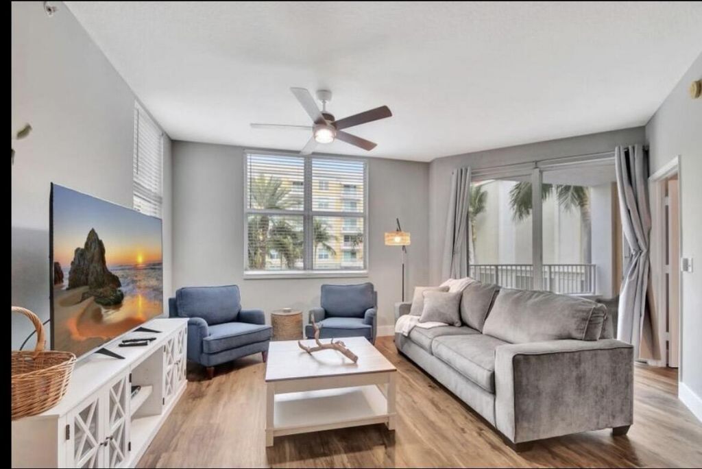 804 E Windward Way, Unit 316, Lantana, FL 33462 Photo
