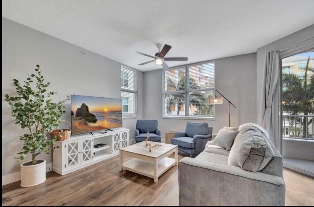 804 E Windward Way, Unit 316, Lantana, FL 33462 Photo