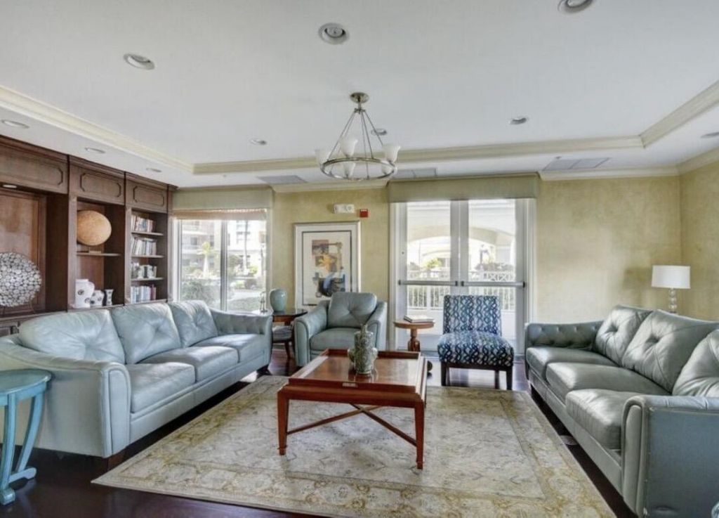 804 E Windward Way, Unit 316, Lantana, FL 33462 Photo