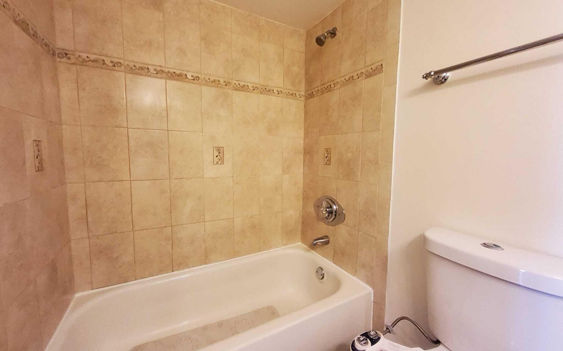 12003 Poinciana Boulevard, Unit 204, Royal Palm Beach, FL 33411 Photo