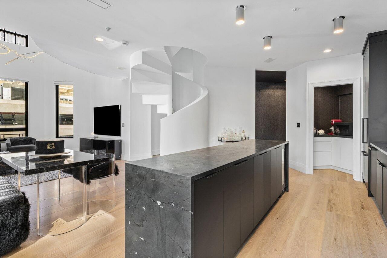 801 S Olive Avenue, Unit 427, West Palm Beach, FL 33401 Photo