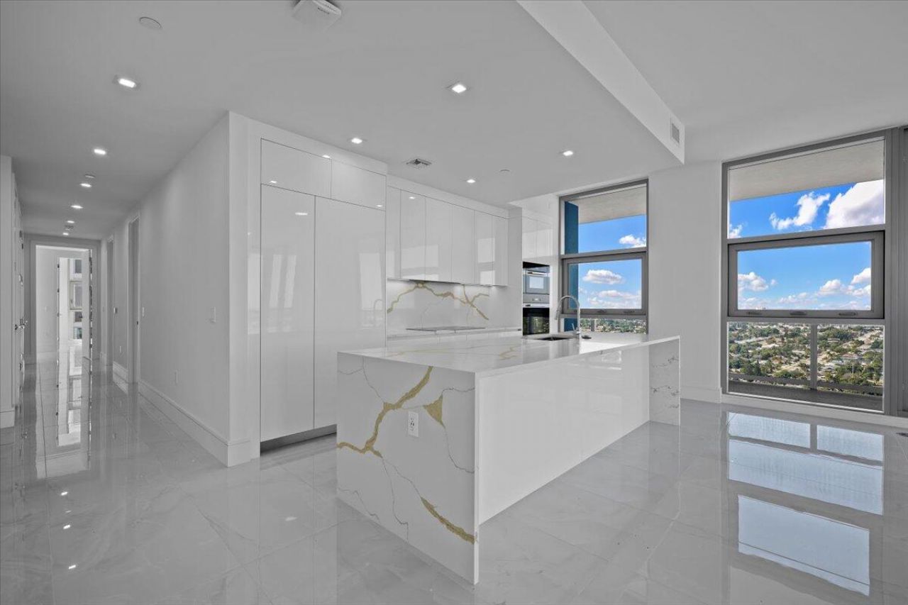 220 Lake Shore Drive, Unit 2223, Lake Park, FL 33403 Photo