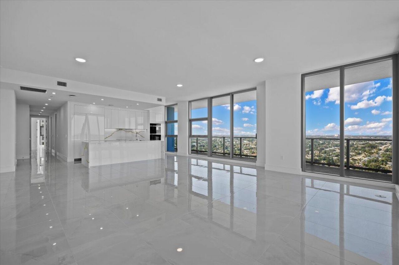 220 Lake Shore Drive, Unit 2223, Lake Park, FL 33403 Photo