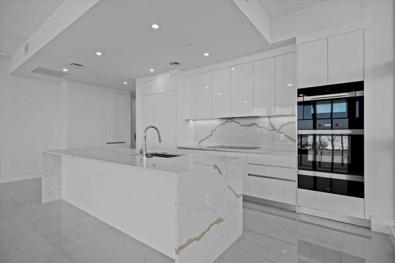220 Lake Shore Drive, Unit 2223, Lake Park, FL 33403 Photo