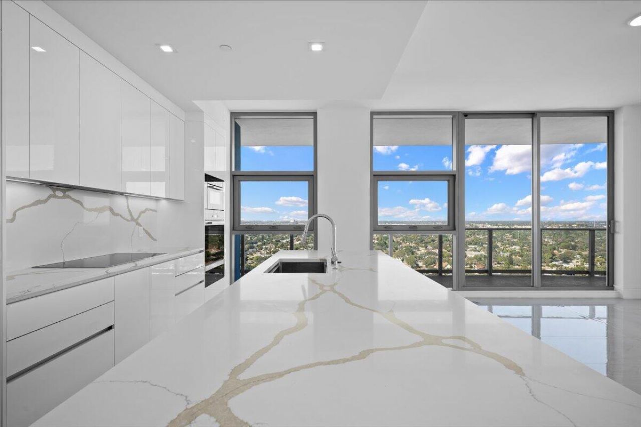 220 Lake Shore Drive, Unit 2223, Lake Park, FL 33403 Photo