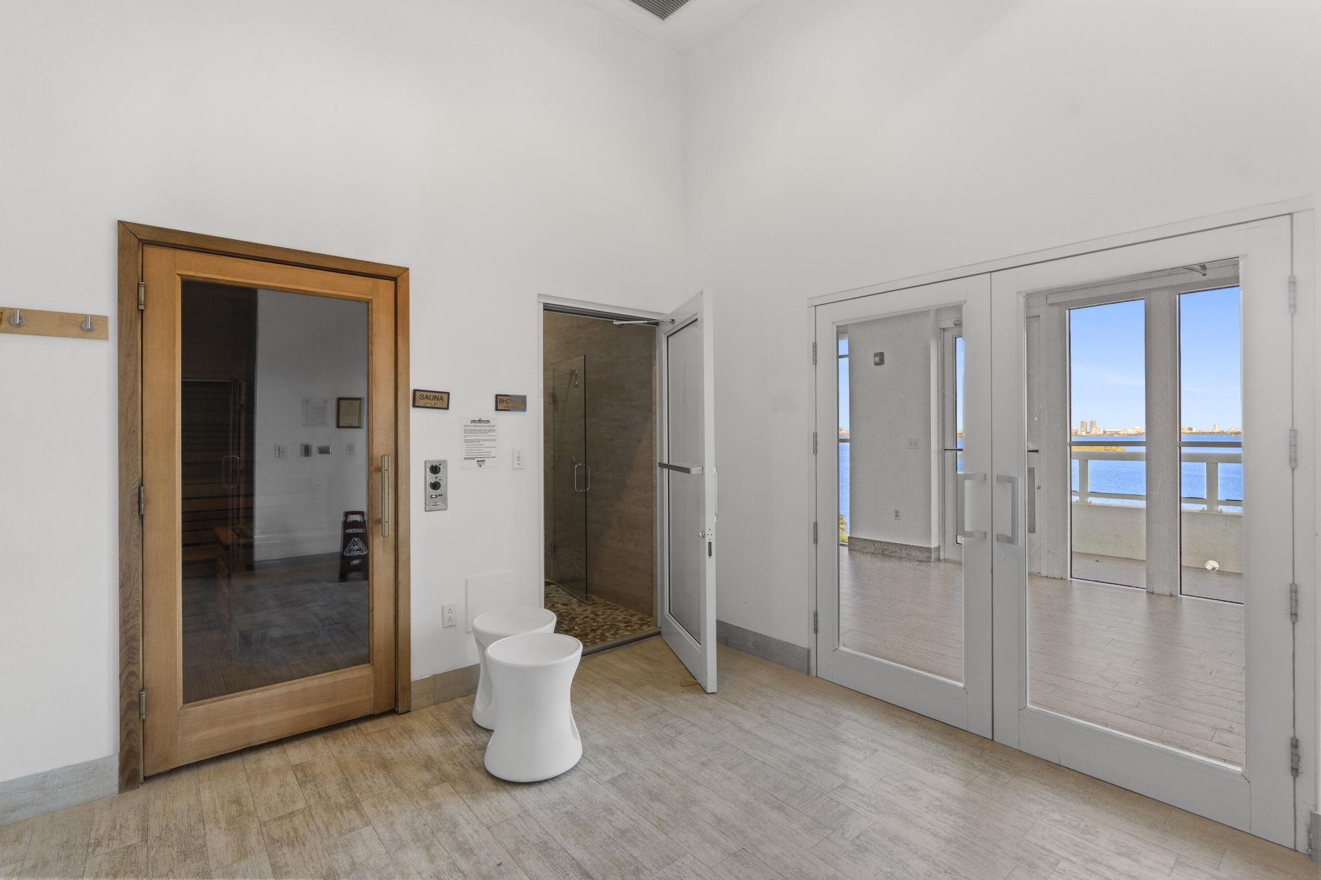 1800 N Bayshore Drive, Unit 3802, Miami, FL 33132 Photo