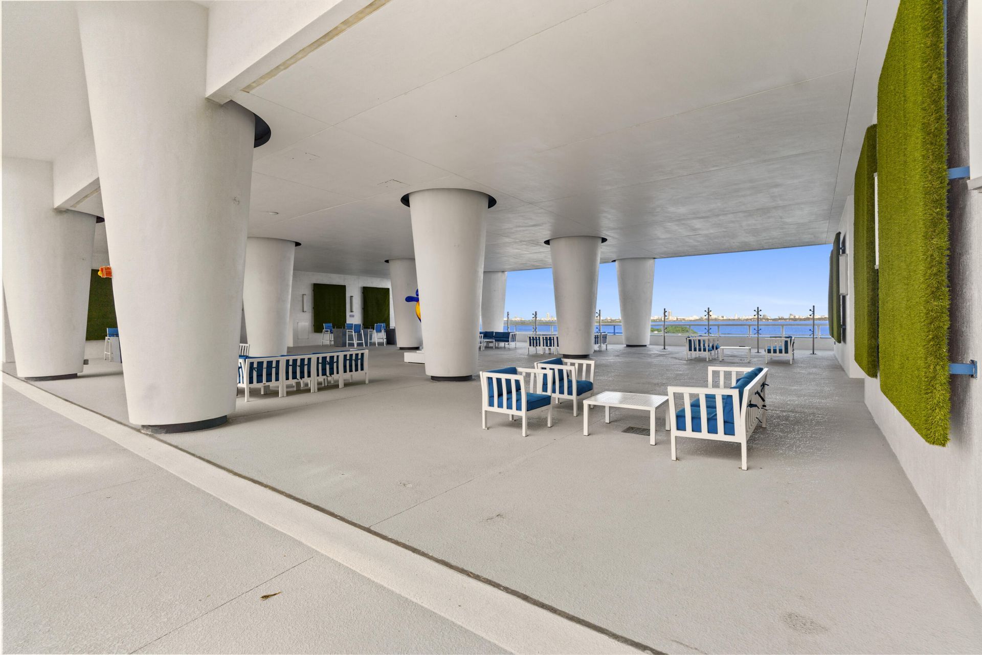 1800 N Bayshore Drive, Unit 3802, Miami, FL 33132 Photo