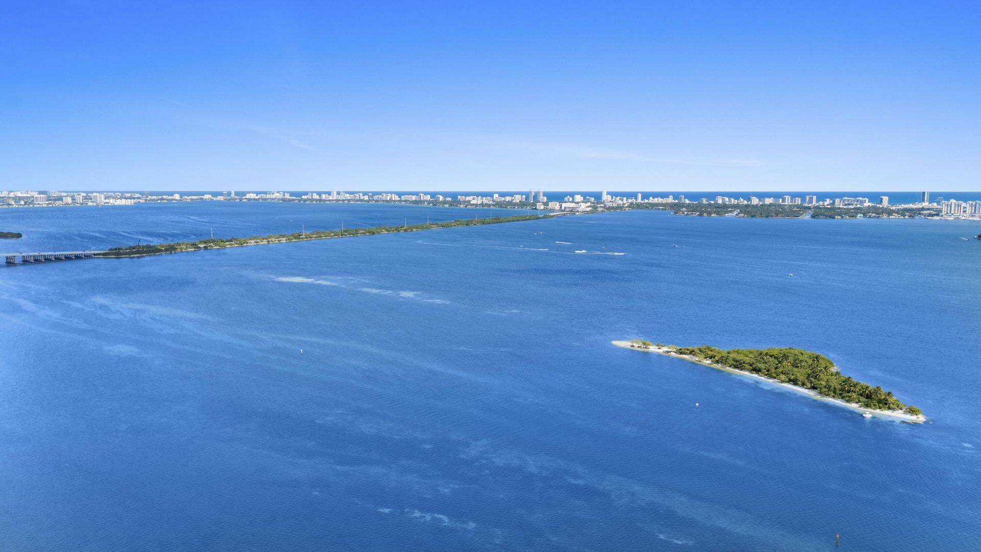 1800 N Bayshore Drive, Unit 3802, Miami, FL 33132 Photo