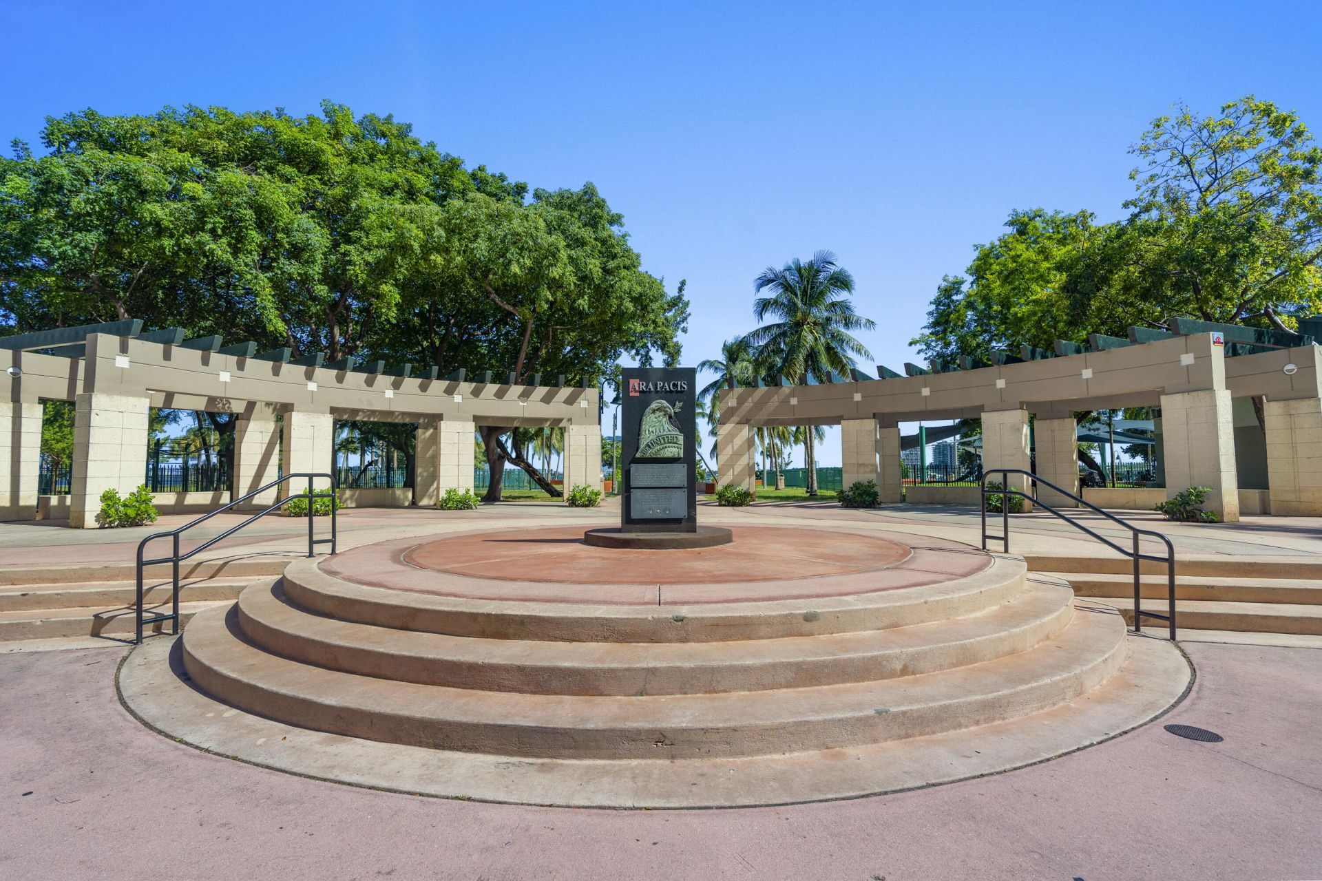 1800 N Bayshore Drive, Unit 3802, Miami, FL 33132 Photo