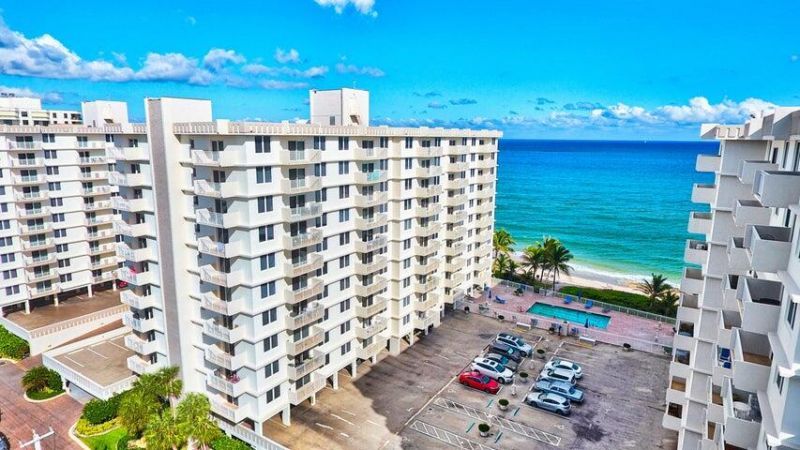 3221 S Ocean Boulevard, Unit 207, Highland Beach, FL 33487 Photo