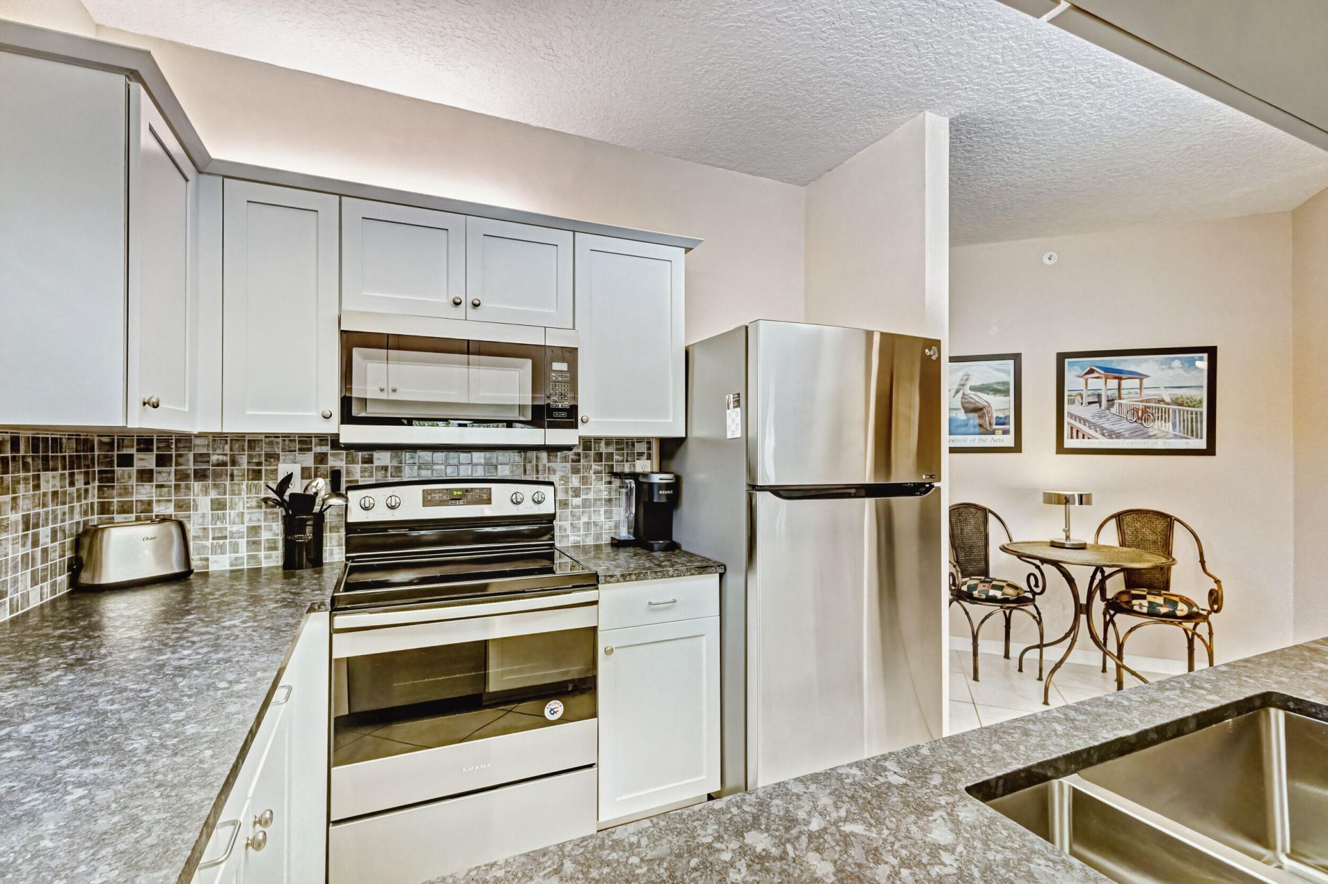 200 Uno Lago Drive, Unit 105, Juno Beach, FL 33408 Photo