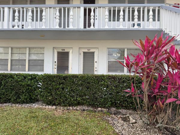 127 Northampton G, Unit G, West Palm Beach, FL 33417