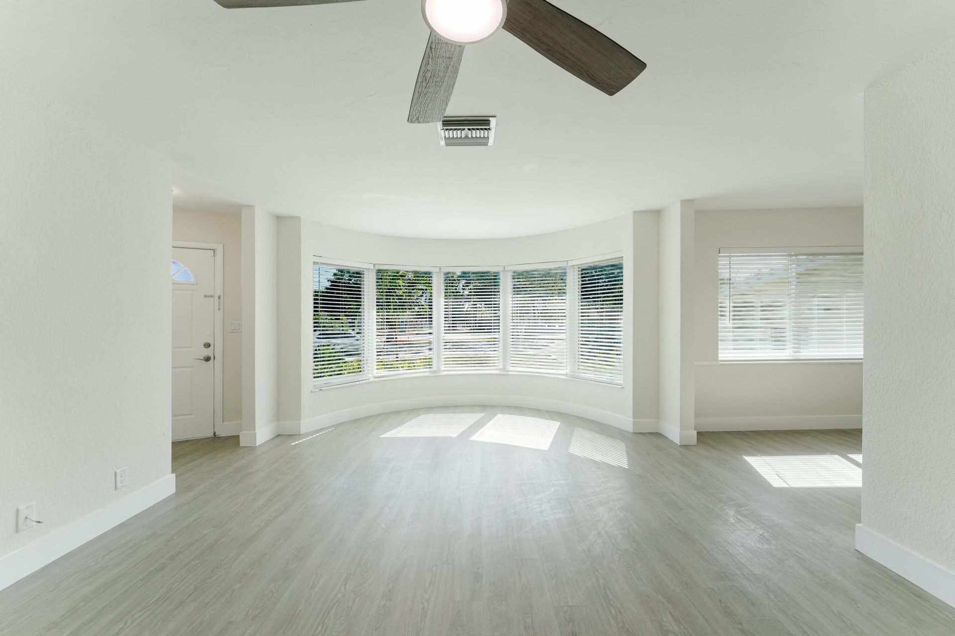 323 NW Spanish River Boulevard, Boca Raton, FL 33431 Photo