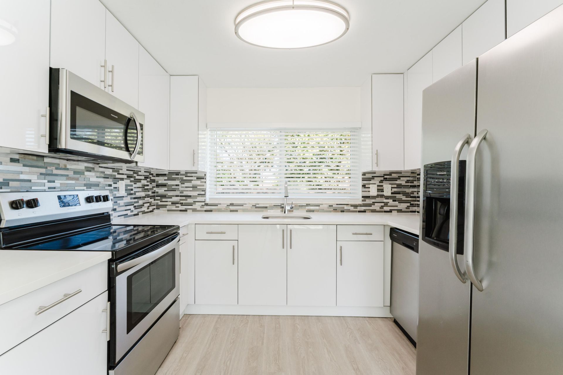 323 NW Spanish River Boulevard, Boca Raton, FL 33431 Photo