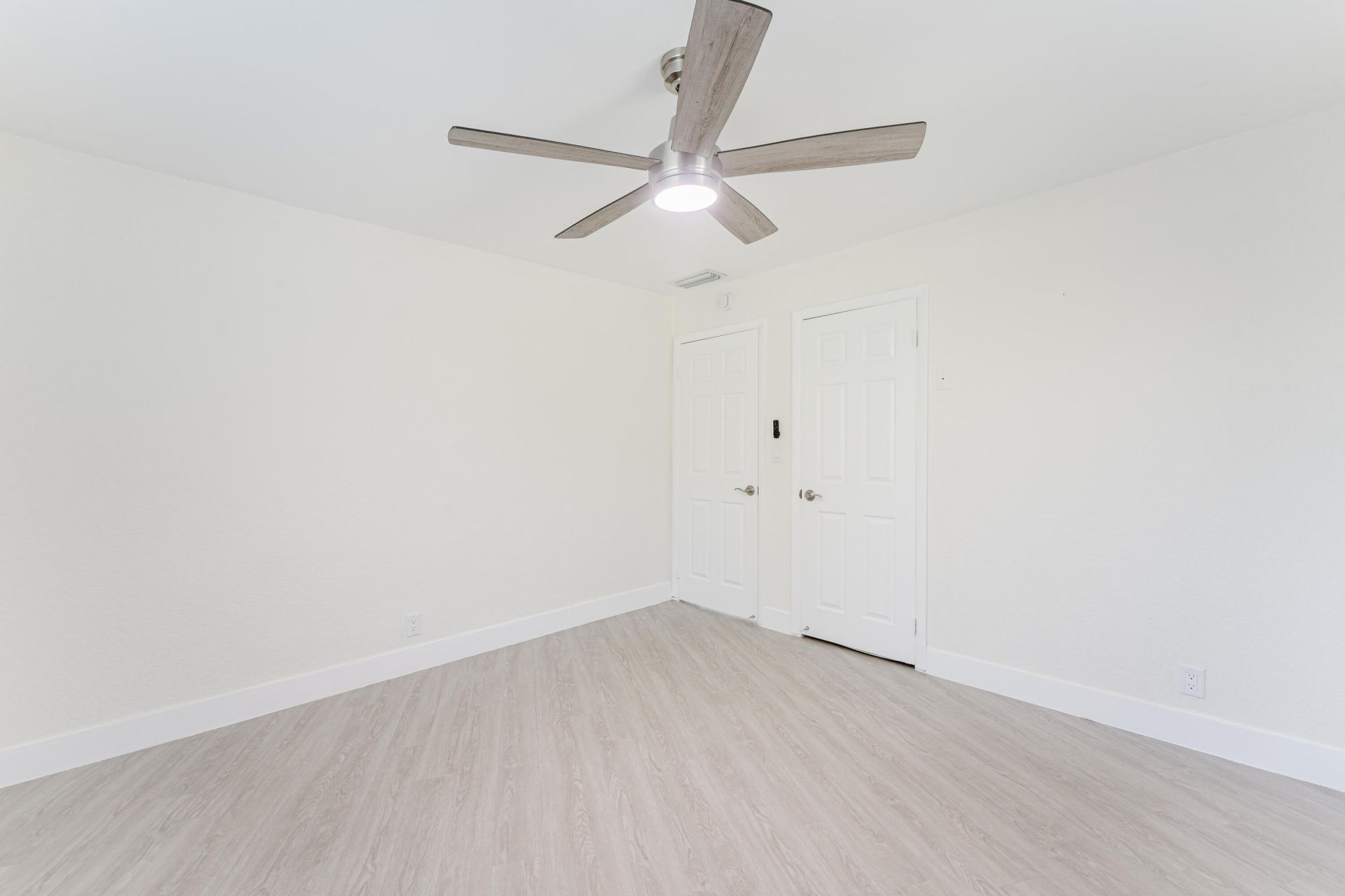 323 NW Spanish River Boulevard, Boca Raton, FL 33431 Photo