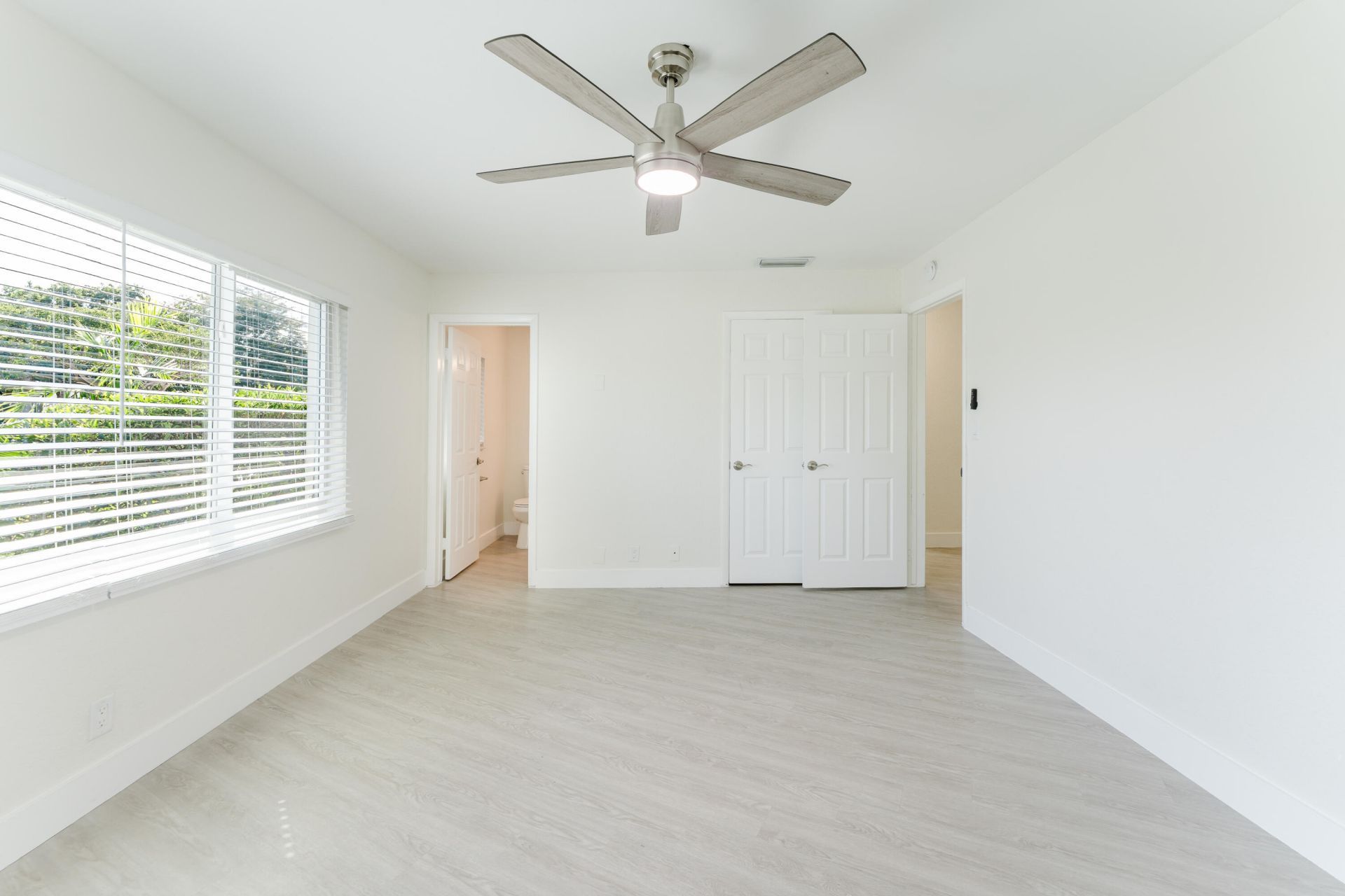 323 NW Spanish River Boulevard, Boca Raton, FL 33431 Photo