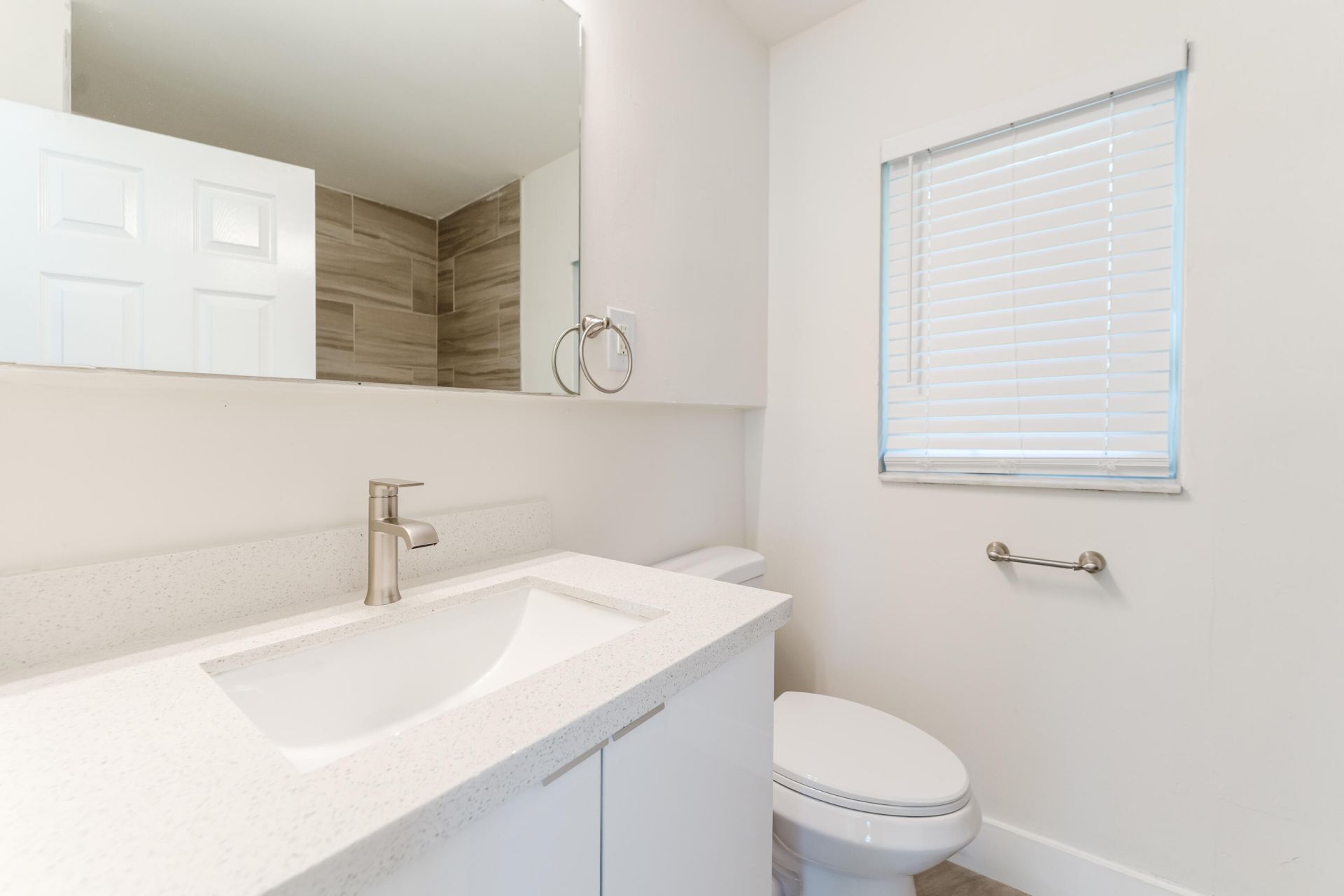 323 NW Spanish River Boulevard, Boca Raton, FL 33431 Photo