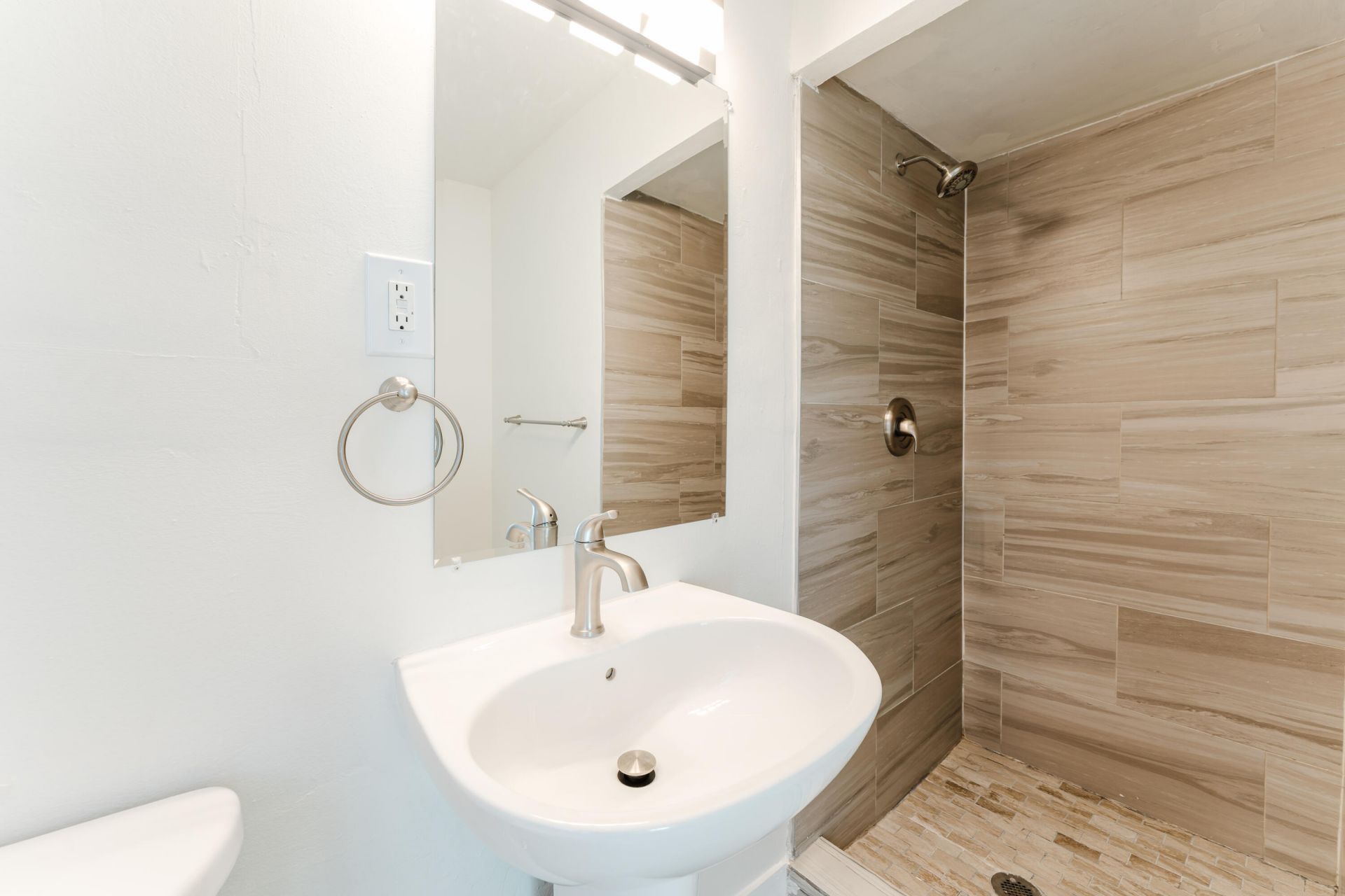 323 NW Spanish River Boulevard, Boca Raton, FL 33431 Photo