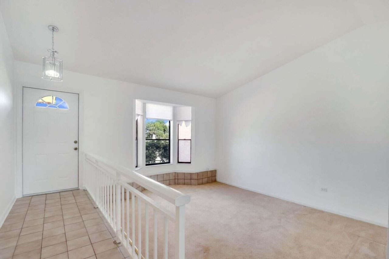 1334 N Mangonia Drive, West Palm Beach, FL 33401 Photo