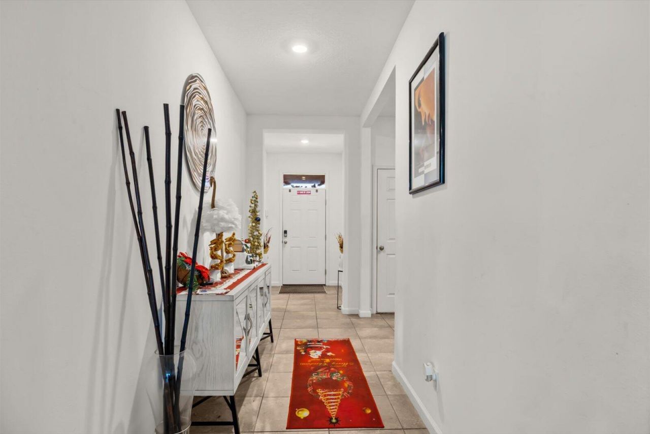 6545 NW Oaklawn Way, Port Saint Lucie, FL 34983 Photo