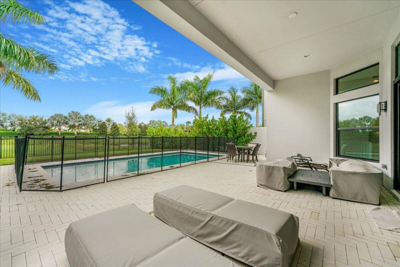 9093 Chauvet Way, Boca Raton, FL 33496 Photo