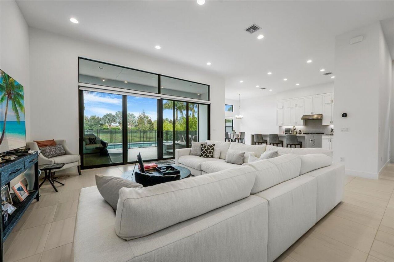 9093 Chauvet Way, Boca Raton, FL 33496 Photo