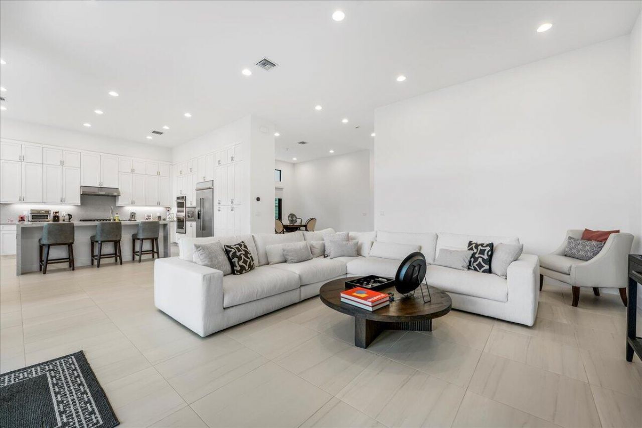 9093 Chauvet Way, Boca Raton, FL 33496 Photo