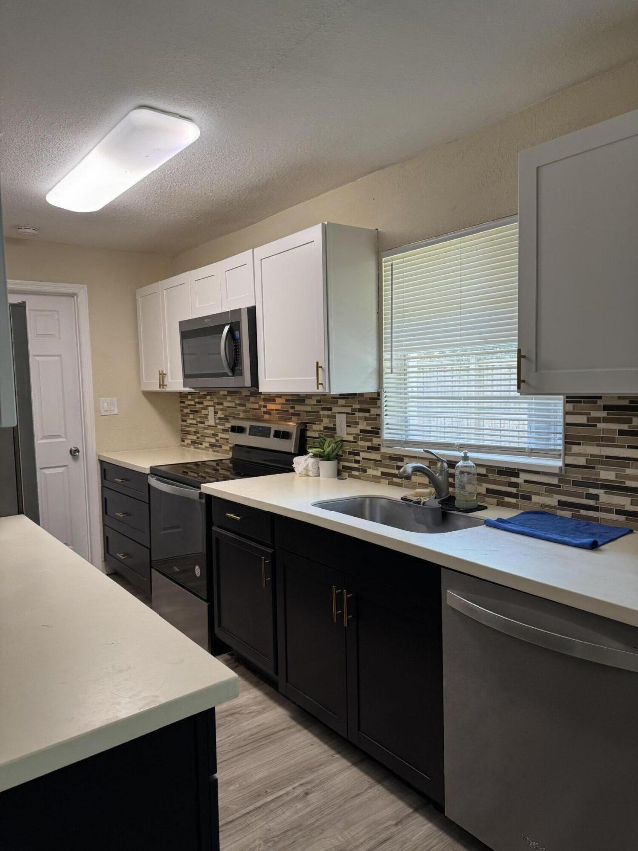 1604 SE Apache Avenue, Stuart, FL 34994 Photo