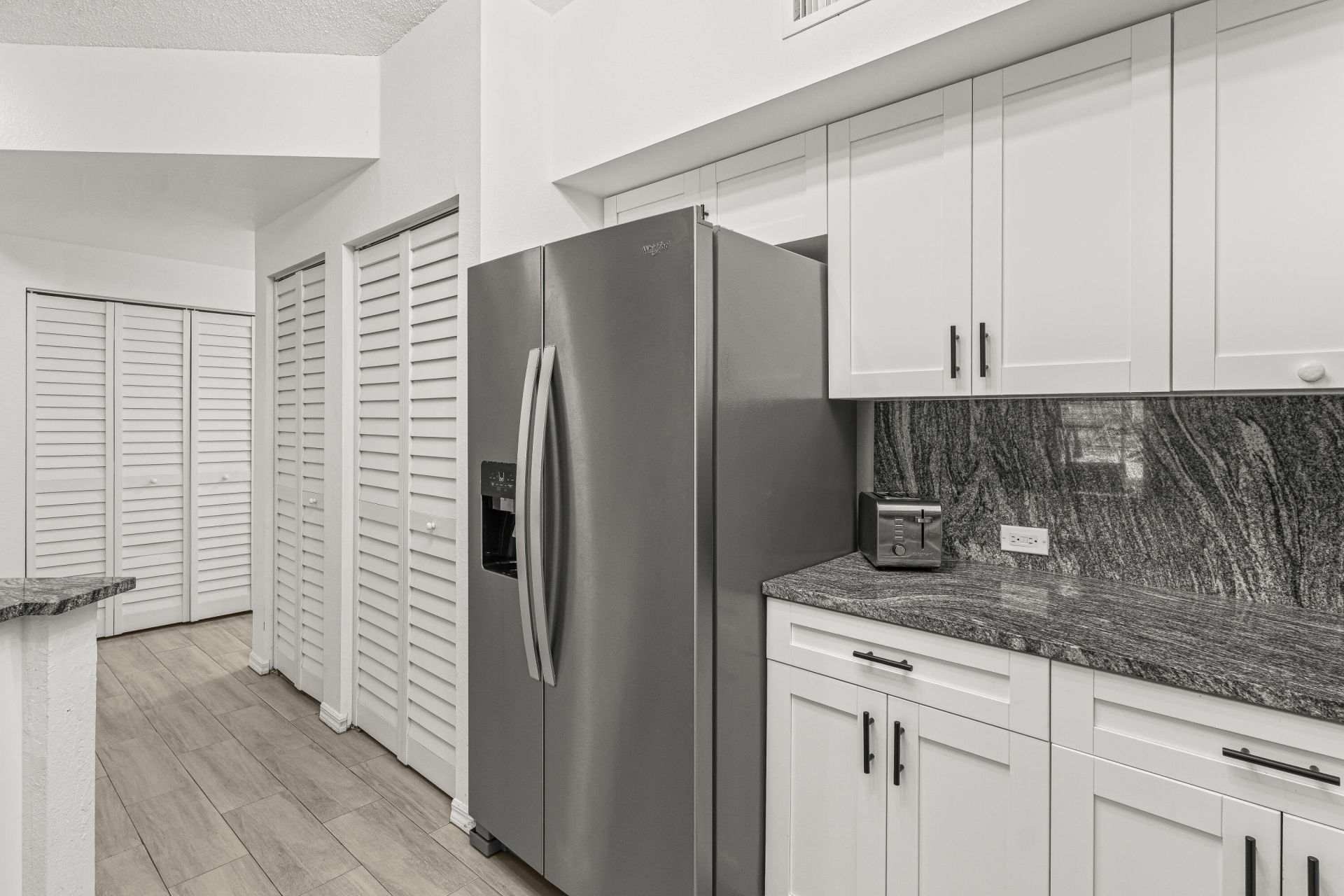 250 Crestwood Circle, Unit 102, Royal Palm Beach, FL 33411 Photo