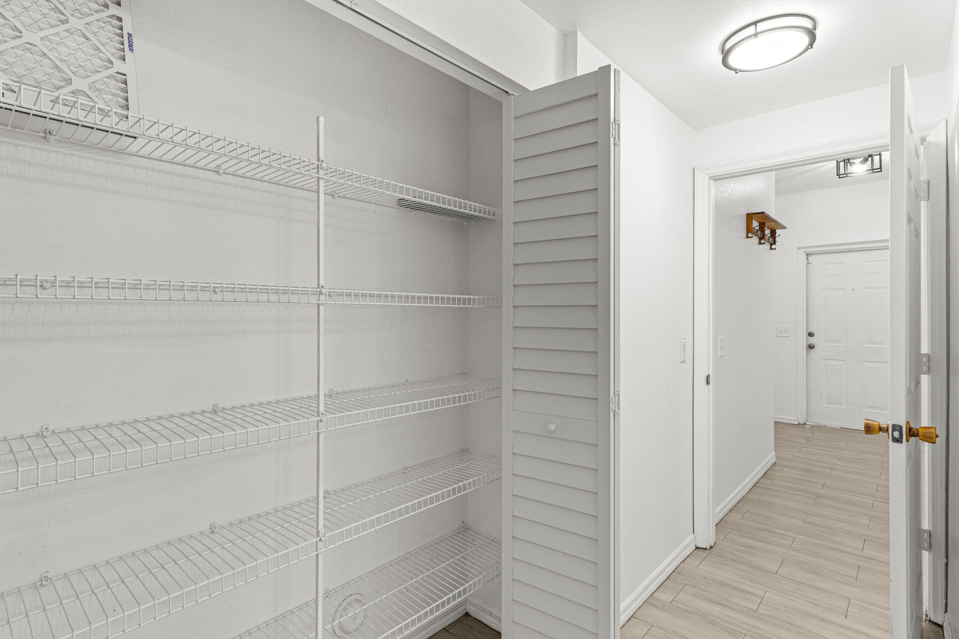 250 Crestwood Circle, Unit 102, Royal Palm Beach, FL 33411 Photo