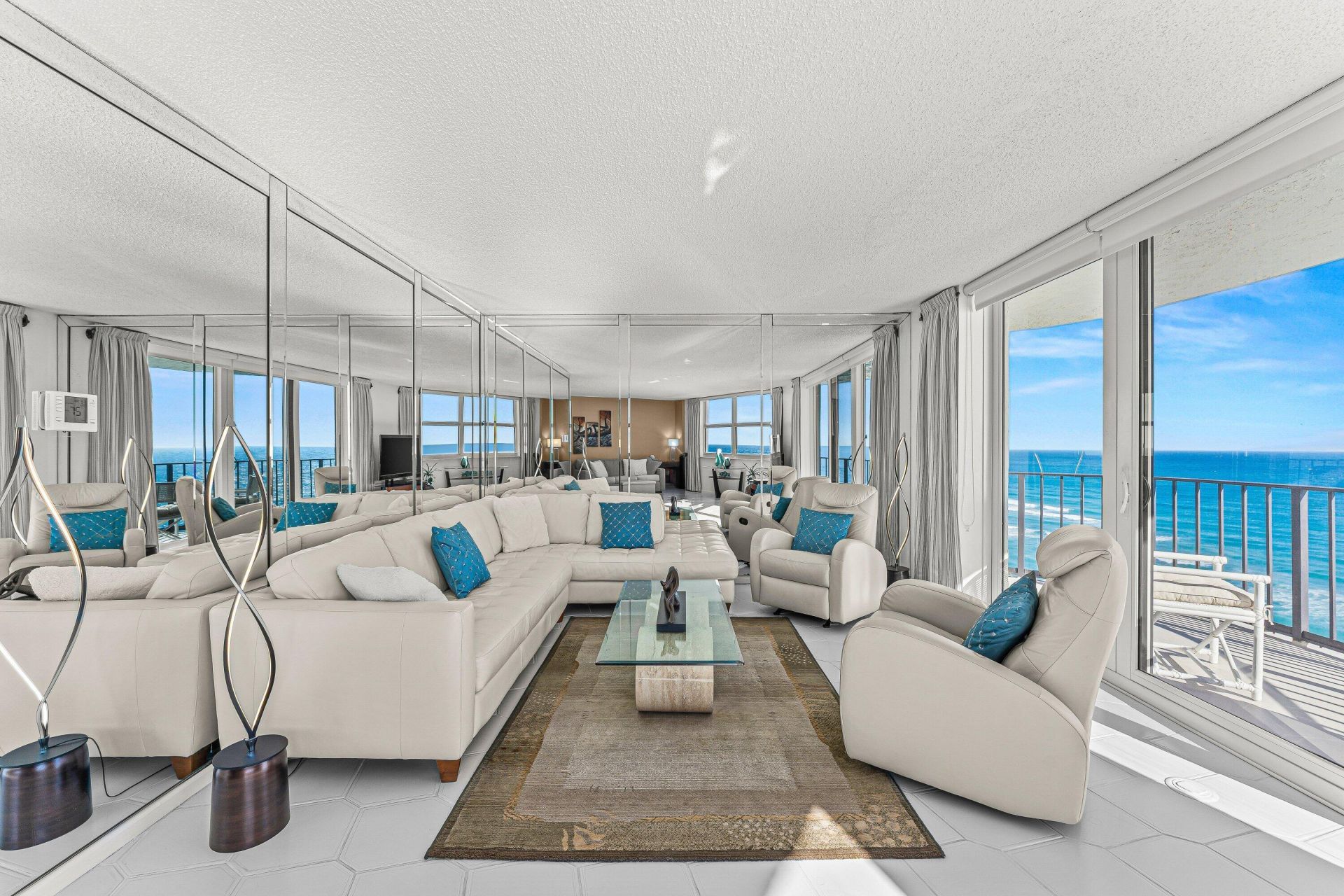 5420 N Ocean Drive, Unit 2101, Singer Island, FL 33404 Photo