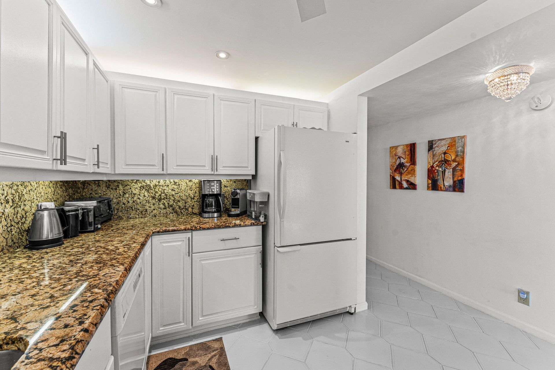 5420 N Ocean Drive, Unit 2101, Singer Island, FL 33404 Photo